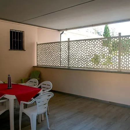Maremma Holidays: Atene Apartment Follonica
